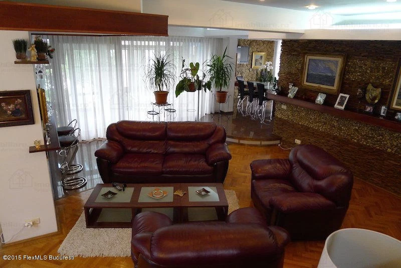 casa-de-vanzare-9-camere-bucuresti-milit