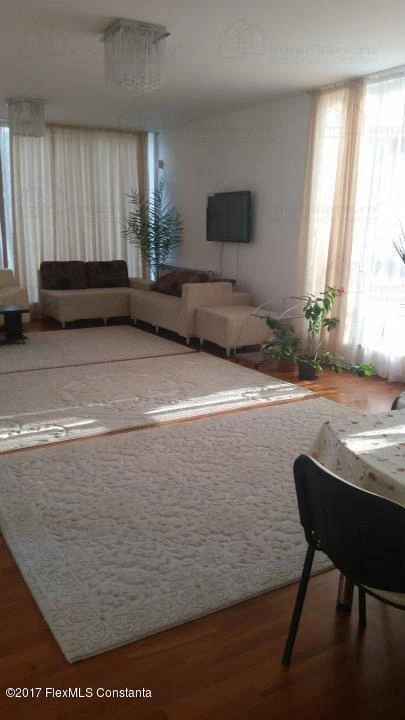 casa-de-vanzare-7-camere-constanta-valu-