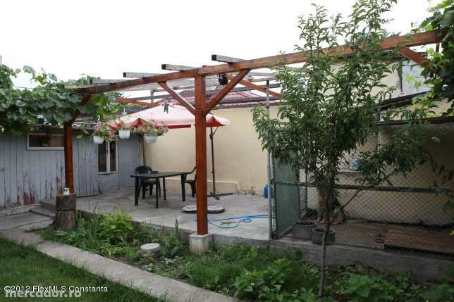 243288_3_644x461_casa-3-camere-260mdesch