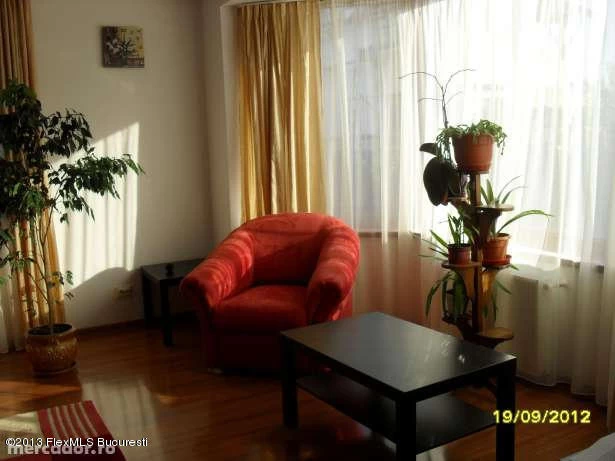 12144857_1_644x461_vanzare-casa-magurele