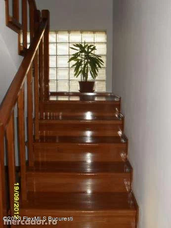 12144857_4_644x461_vanzare-casa-magurele