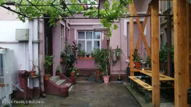 106258564_1_644x461_vand-parter-vila-cu-