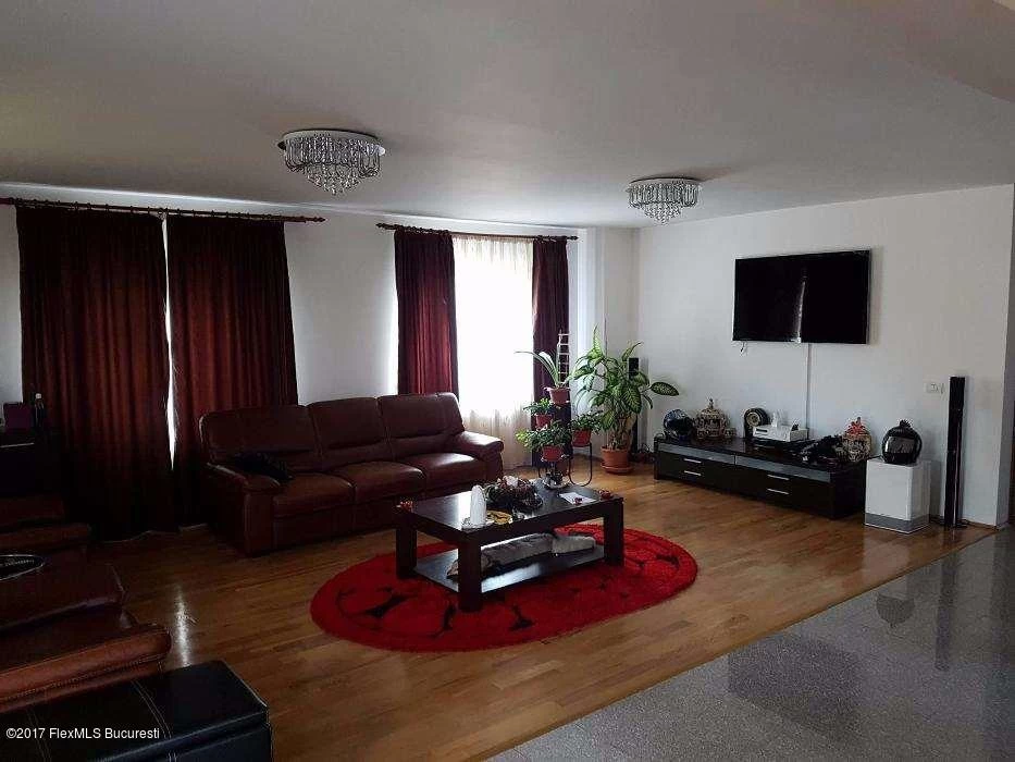 179378861_2_1000x700_vila-ciorogarla-fot