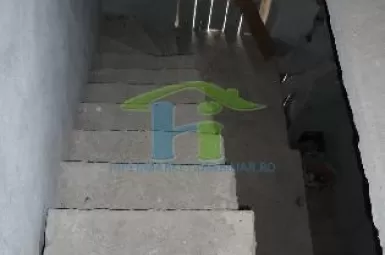 14271_AT8328542Je_P1180290_resize