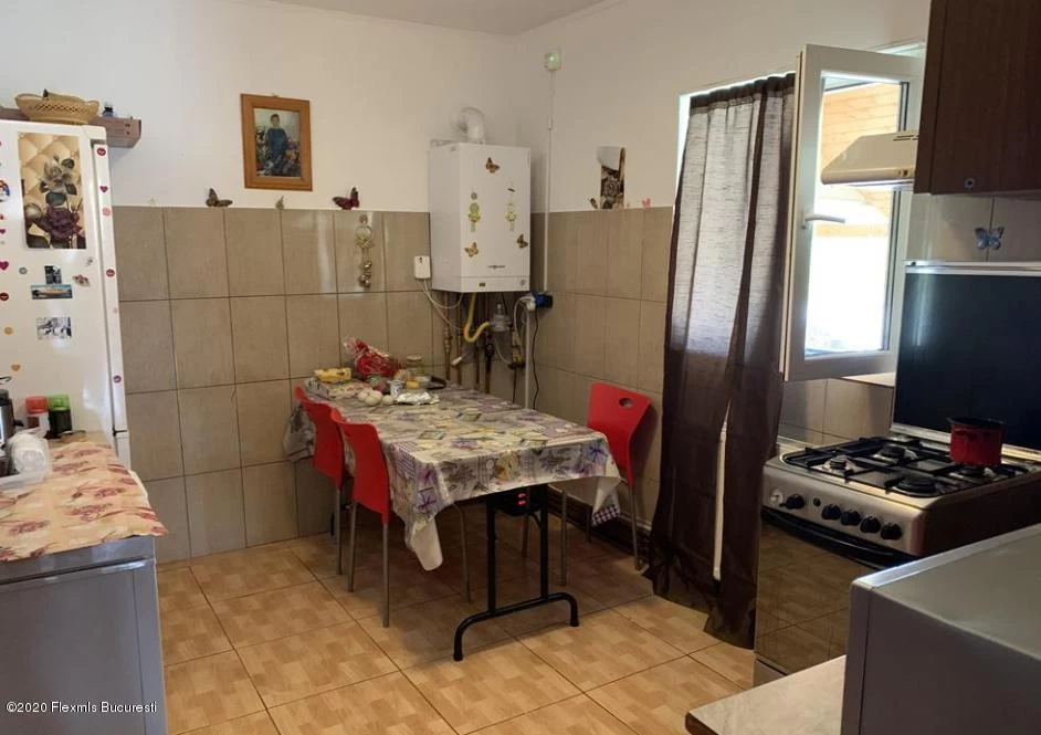 Adresa disponibilă clienților REALPRO!, 3 Dormitoare Dormitoare, 1 BaieBăi,Casa/Vila,Anunturi Verificate,NOTARULUI,0,F1-156952