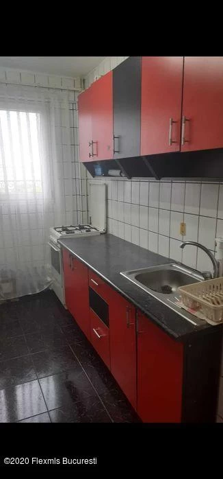 572730504