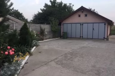 165308363_1_1000x700_pentru-cine-doreste